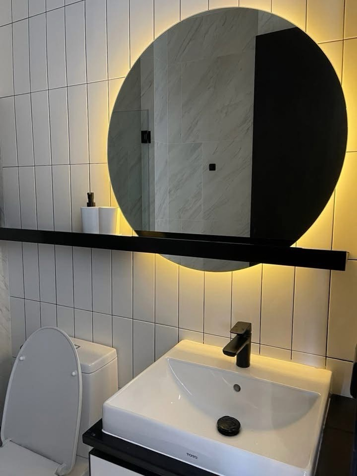 For RentCondoWongwianyai, Charoennakor : 🩷***19,500 Bath/Month**
Chapter Charoennakorn Riverside
Condo for rent: Chapter Charoen Nakhon Riverside. Make an appointment to see the room. Line id: @900cqqhk or call 0859114585 to this number.
Near the BTS
BTS Krung Thonburi
BTS Saphan Taksin
Golden L