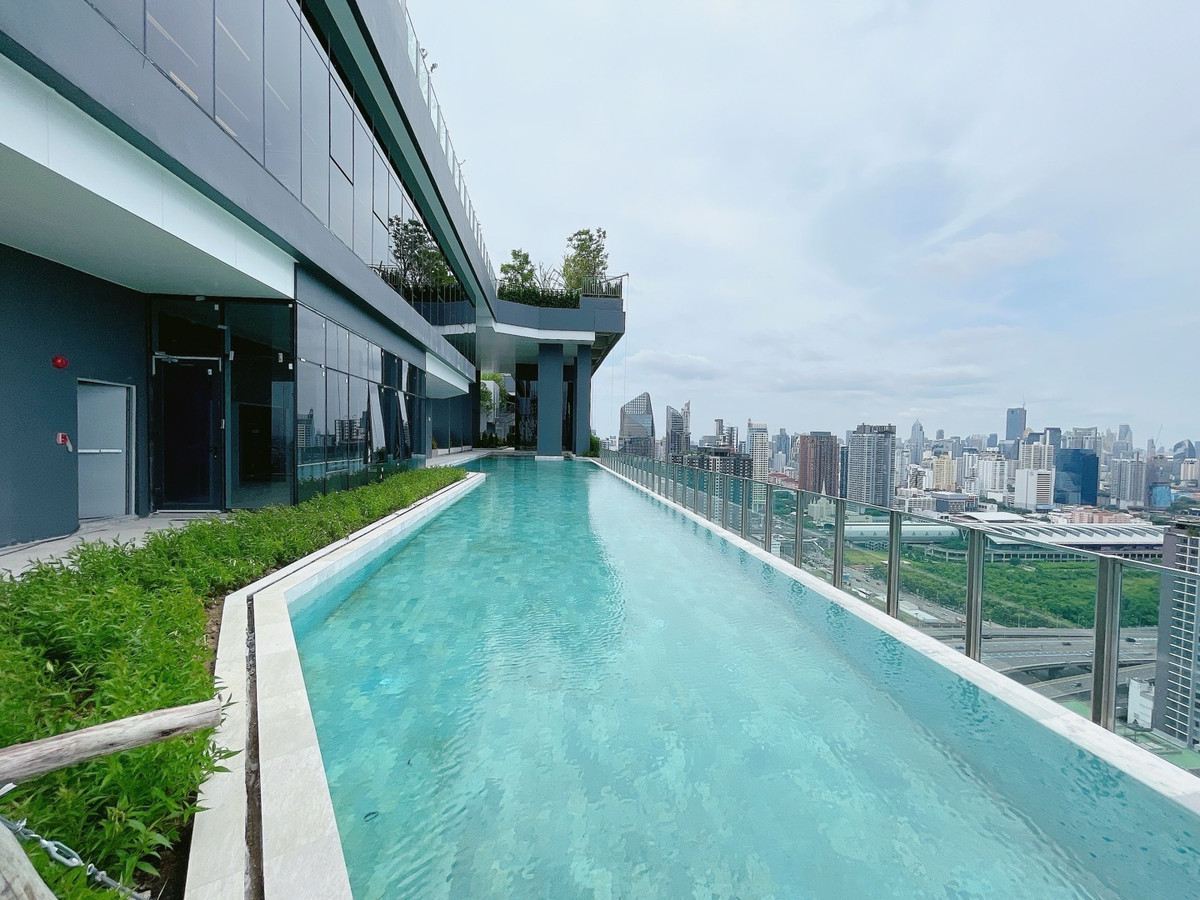 ขายคอนโดพระราม 9 เพชรบุรีตัดใหม่ RCA : 𝐈𝐃𝐄𝐎 𝐑𝐀𝐌𝐀𝟗 𝐀𝐒𝐎𝐊𝐄 พร้อมเข้าอยู่ แต่งครบ 𝐅𝐫𝐞𝐞 เงินดาวน์ 𝐎 ผ่อนสบายๆ 𝟏𝟔,𝟎𝟎𝟎/เดือน ห้องใหม่ มือ1 