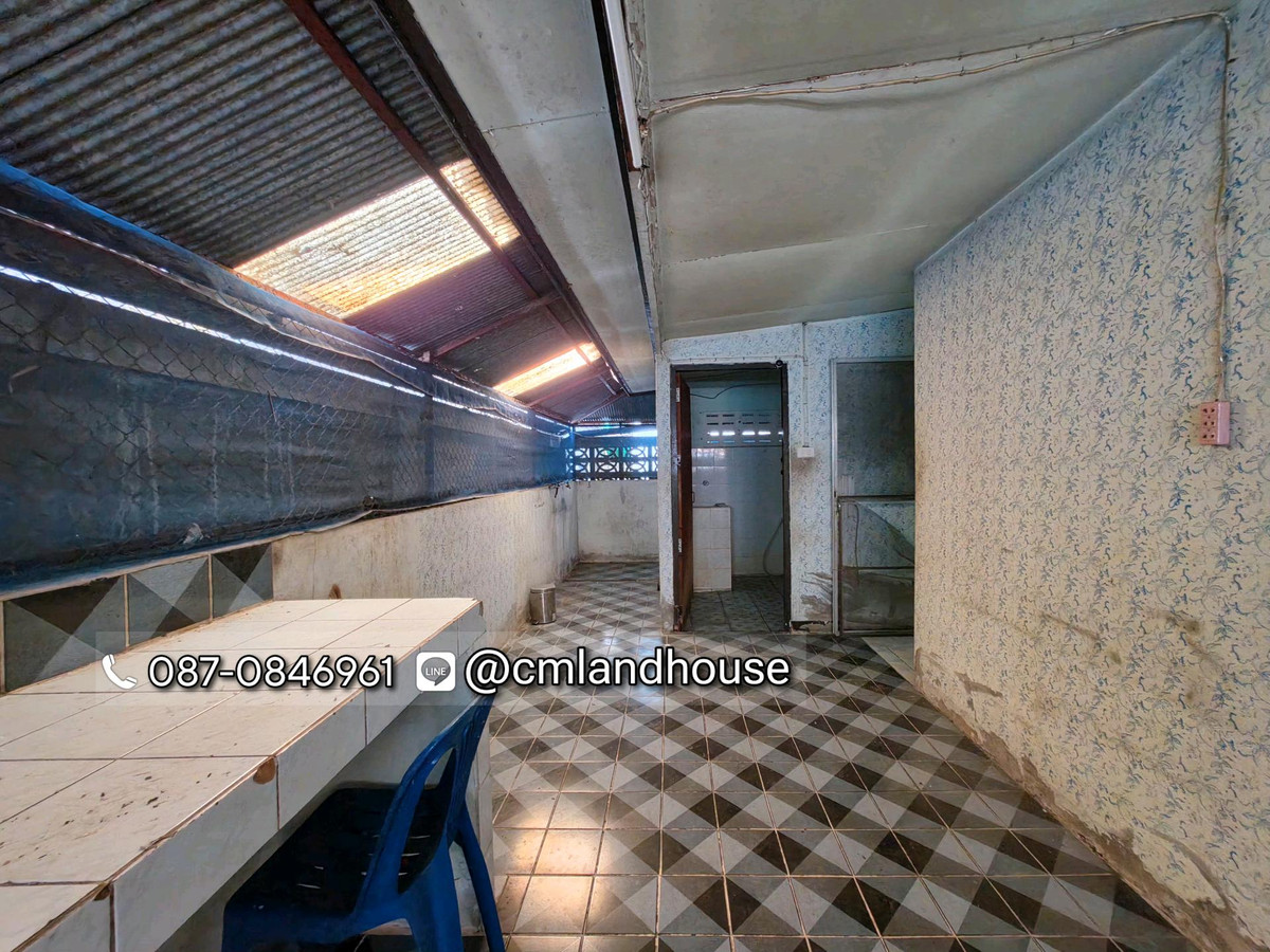 ขายบ้านเชียงใหม่ : ถูกกว่าคุ้มกว่าคอนโด! บ้านวรุณนิเวศน์ ต.แม่เหียะ อ.เมือง ใกล้แยกแม่เหียะ บิ๊กซี แม็คโคร IKEA 2 กม. ใกล้เซ็นทรัลแอร์พอร์ต 4 กม. ใกล้สนามบิน 5 กม. (ขายตามสภาพต้องปรับปรุง)