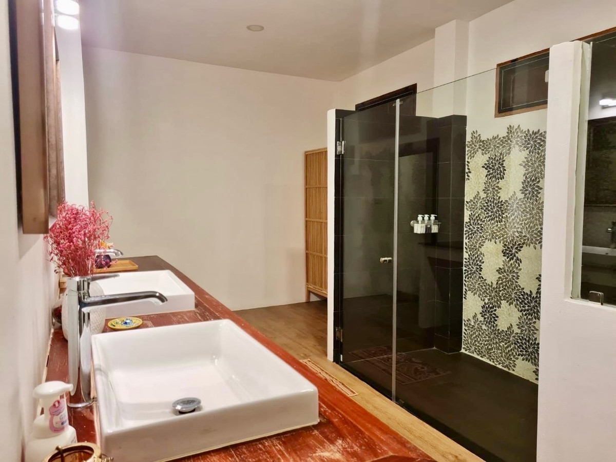 ขายบ้านสระบุรี : ขายบ้านเดี่ยว/รีสอร์ท พร้อมที่ดิน 10ไร่ วิวภูเขา เหมาะอยู่อาศัยทำโรงแรม รีสอร์ท โฮมสเตย์ พูลวิลล่า Air bnb และการเกษตร วังม่วง สระบุรี แต่งสวยจัด น่าลงทุนมาก ขายถูก