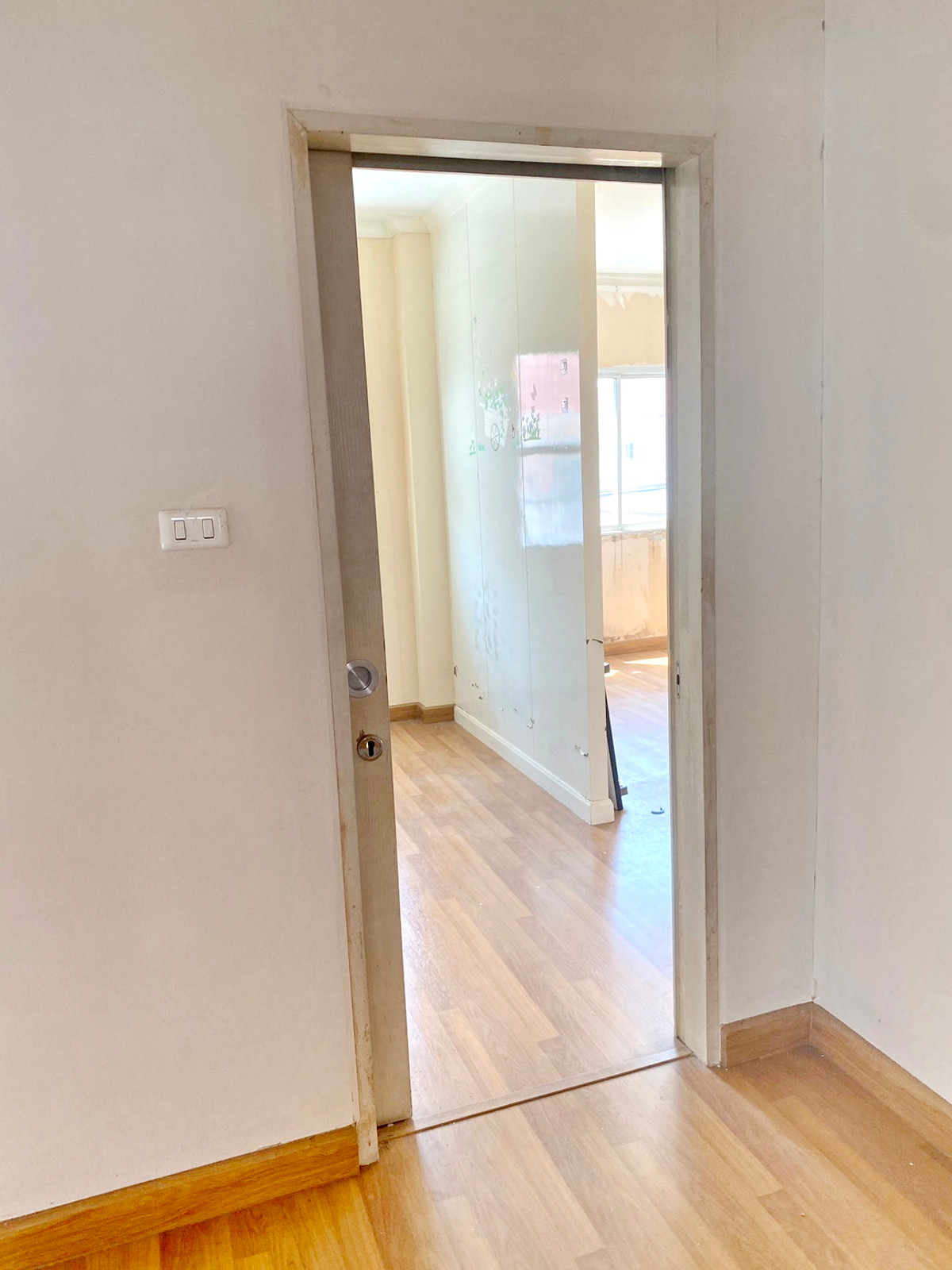 ขายบ้านพัทยา บางแสน ชลบุรี สัตหีบ : H0800♚ขาย บ้านเดี่ยว 3 ห้องนอน⚝หมู่บ้านมณีรินทร์บางแสน♜099-5919653,065-9423251▚Line@sureresidence