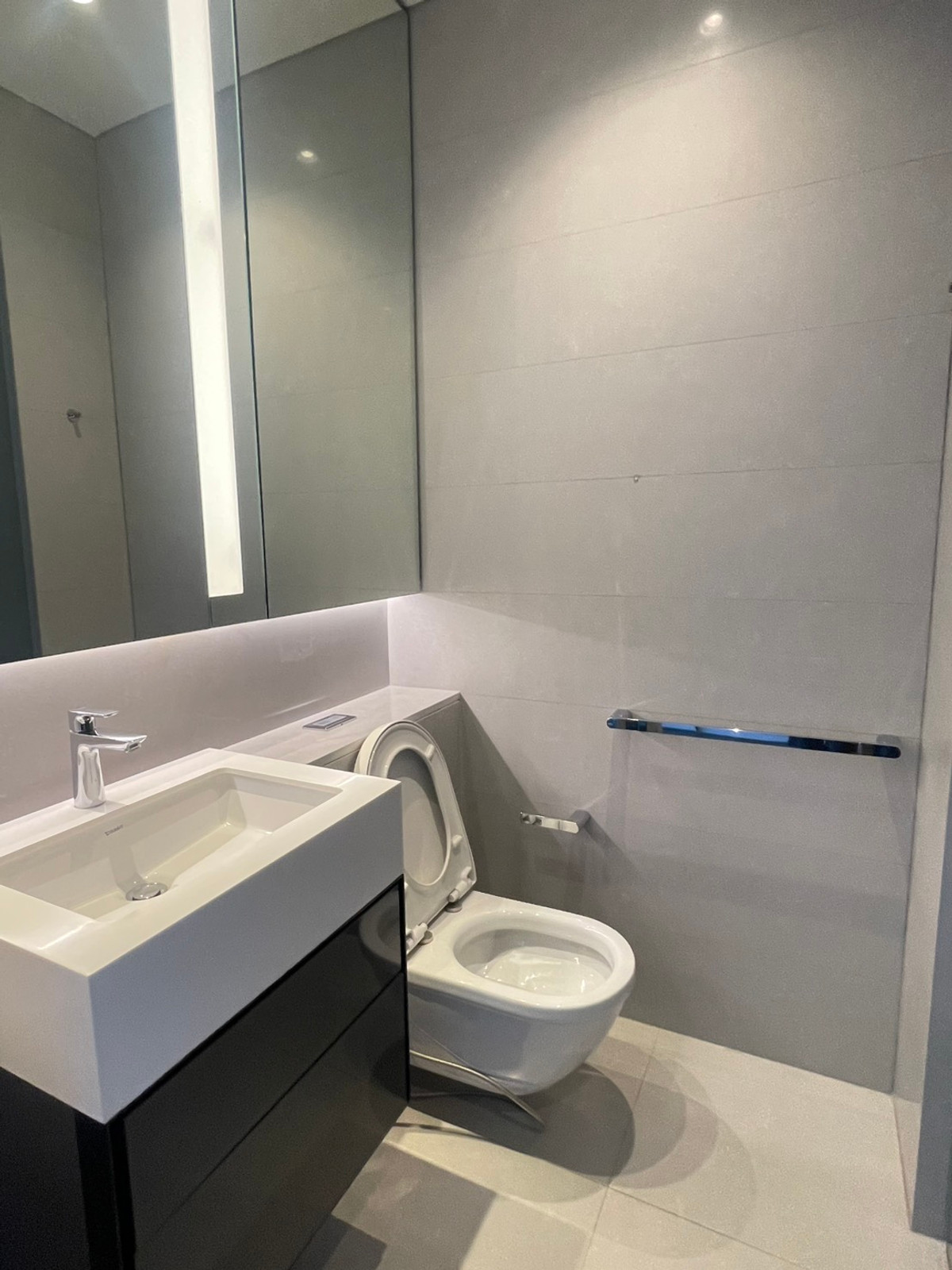 For RentCondoSukhumvit, Asoke, Thonglor : Condo for rent Tela Thonglor 3 bedrooms 3 bathrooms Rare unit Super luxury Best price! Ready to move in!!