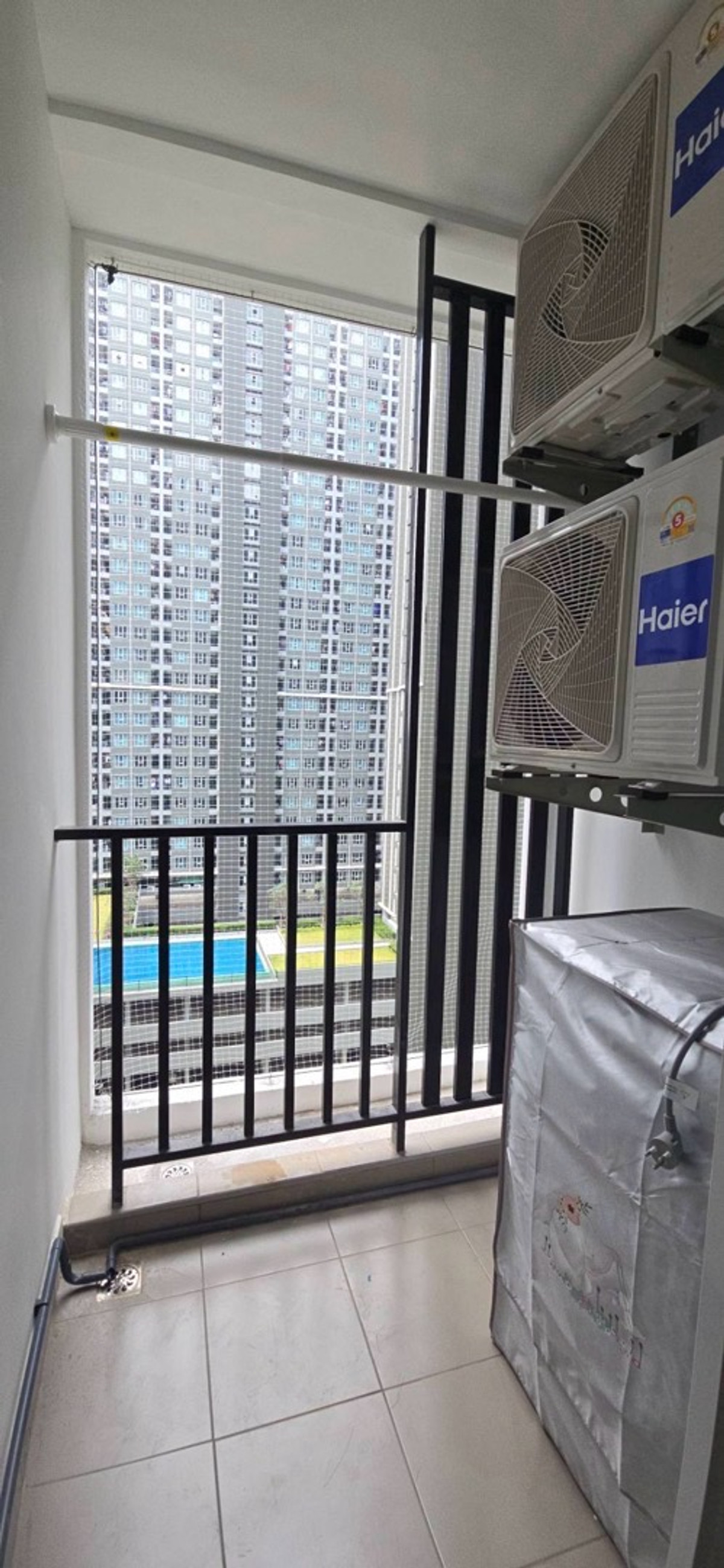 For RentCondoBangna, Bearing, Lasalle : for rent Regenthome Bangna