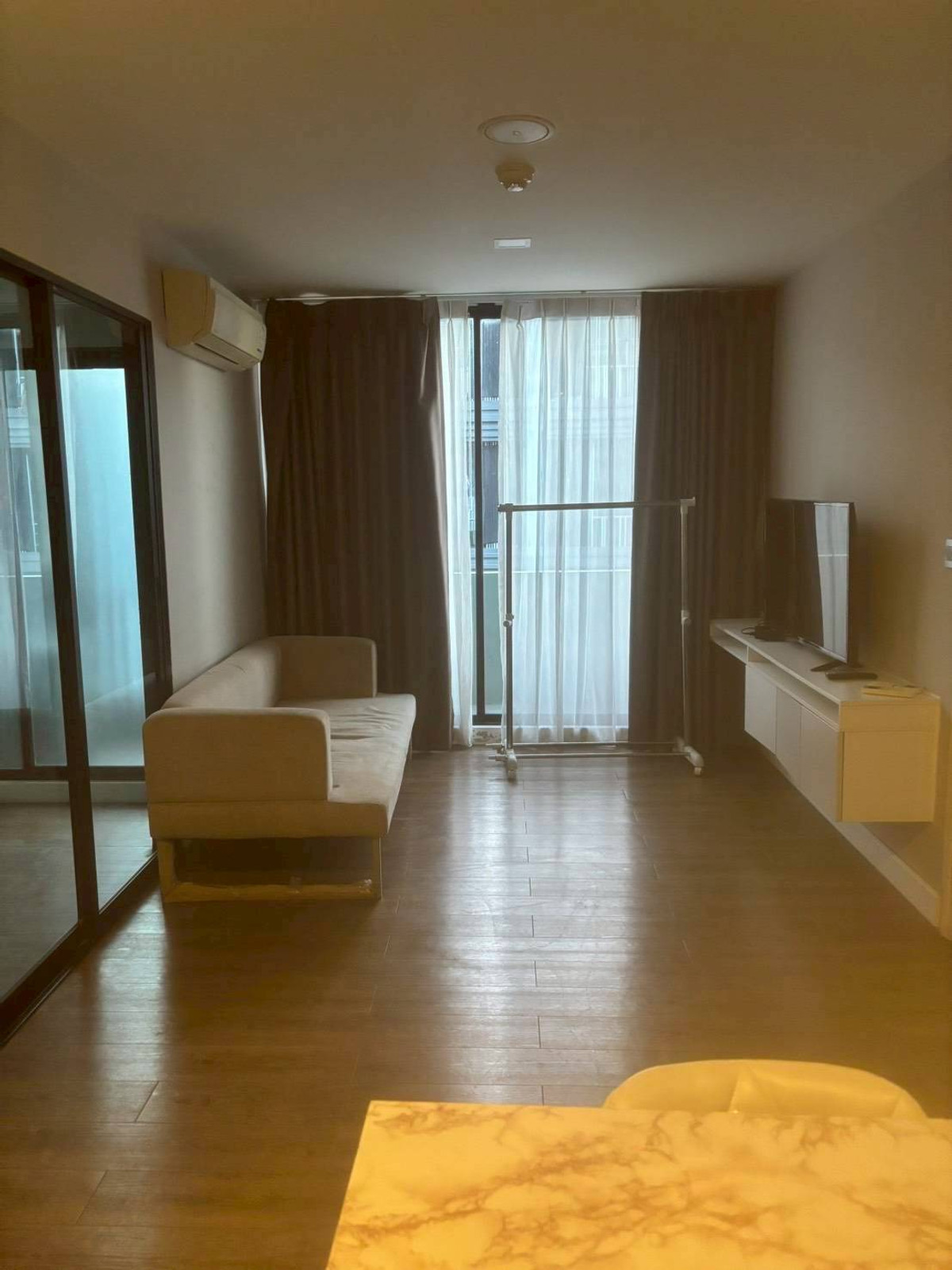 ให้เช่าคอนโดนวมินทร์ รามอินทรา : #L244 🎉 40469 ให้เช่าคอนโด  เอสต้า บลิซ