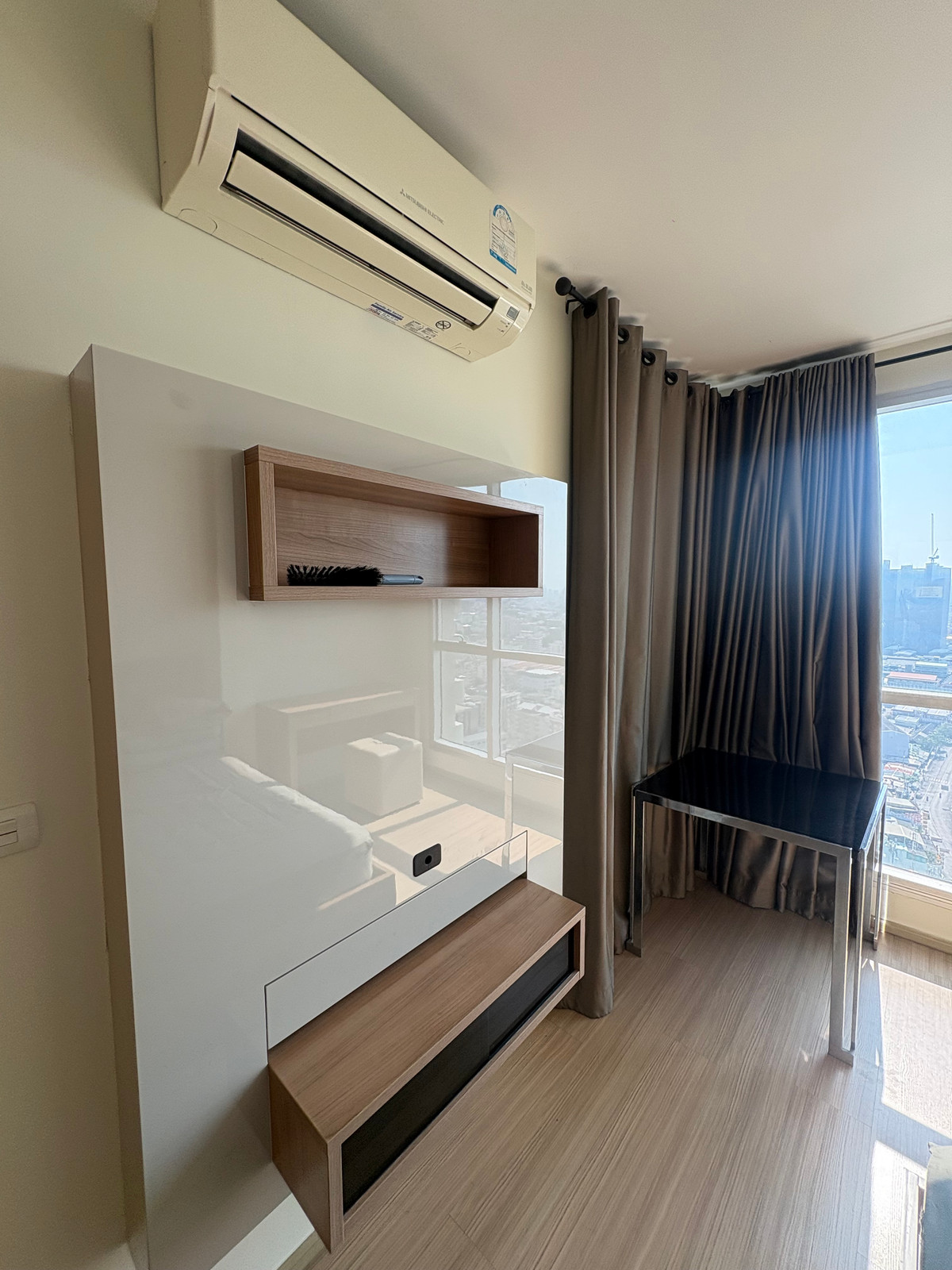 ให้เช่าคอนโดรัชดา ห้วยขวาง : 🔥ห้องสวย🔥Rhythm ratchada huaikwang 💫45 Sqm 1B1B💫22,000 บาท มีหลายห้องสนใจติดต่อนัดชม พัตเตอร์ 0928895628 line:plustor_ss