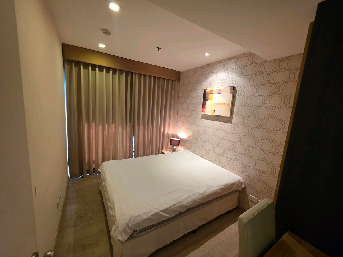 ให้เช่าคอนโดสุขุมวิท อโศก ทองหล่อ : Noble Remix📍 Rare Item!
 88 ตร.ม. ใจกลางทองหล่อ  