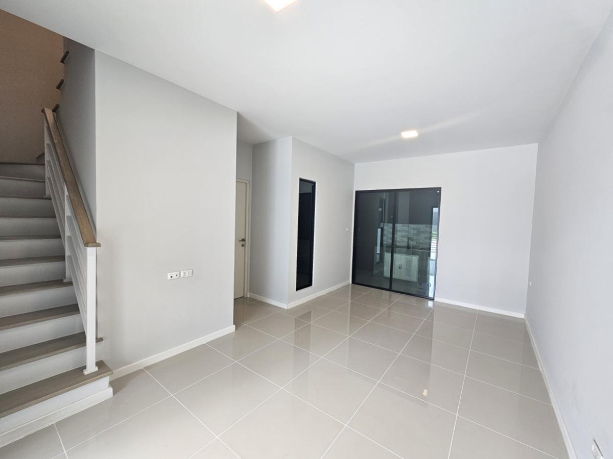 ขายทาวน์โฮมนนทบุรี บางใหญ่ บางบัวทอง : ขายทาวน์เฮ้าส์/ทาวน์โฮม  สิริ เพลส เวสต์เกต บางแม่นาง บางใหญ่ นนทบุรี CX-150441