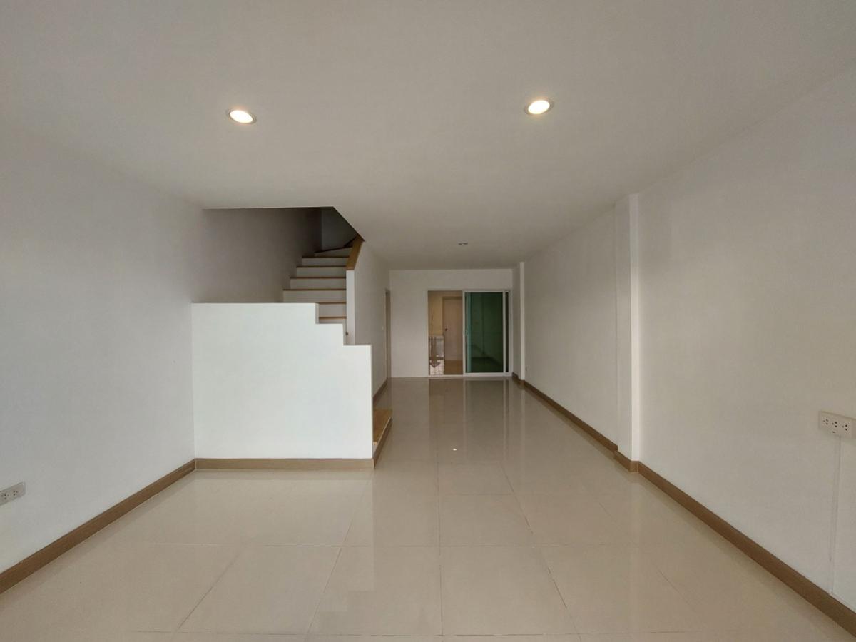 ขายทาวน์โฮมวิภาวดี ดอนเมือง หลักสี่ : ขายทาวน์เฮ้าส์/ทาวน์โฮม  เมอริท เพลส ดอนเมือง สีกัน เขต ดอนเมือง กรุงเทพ CX-150556