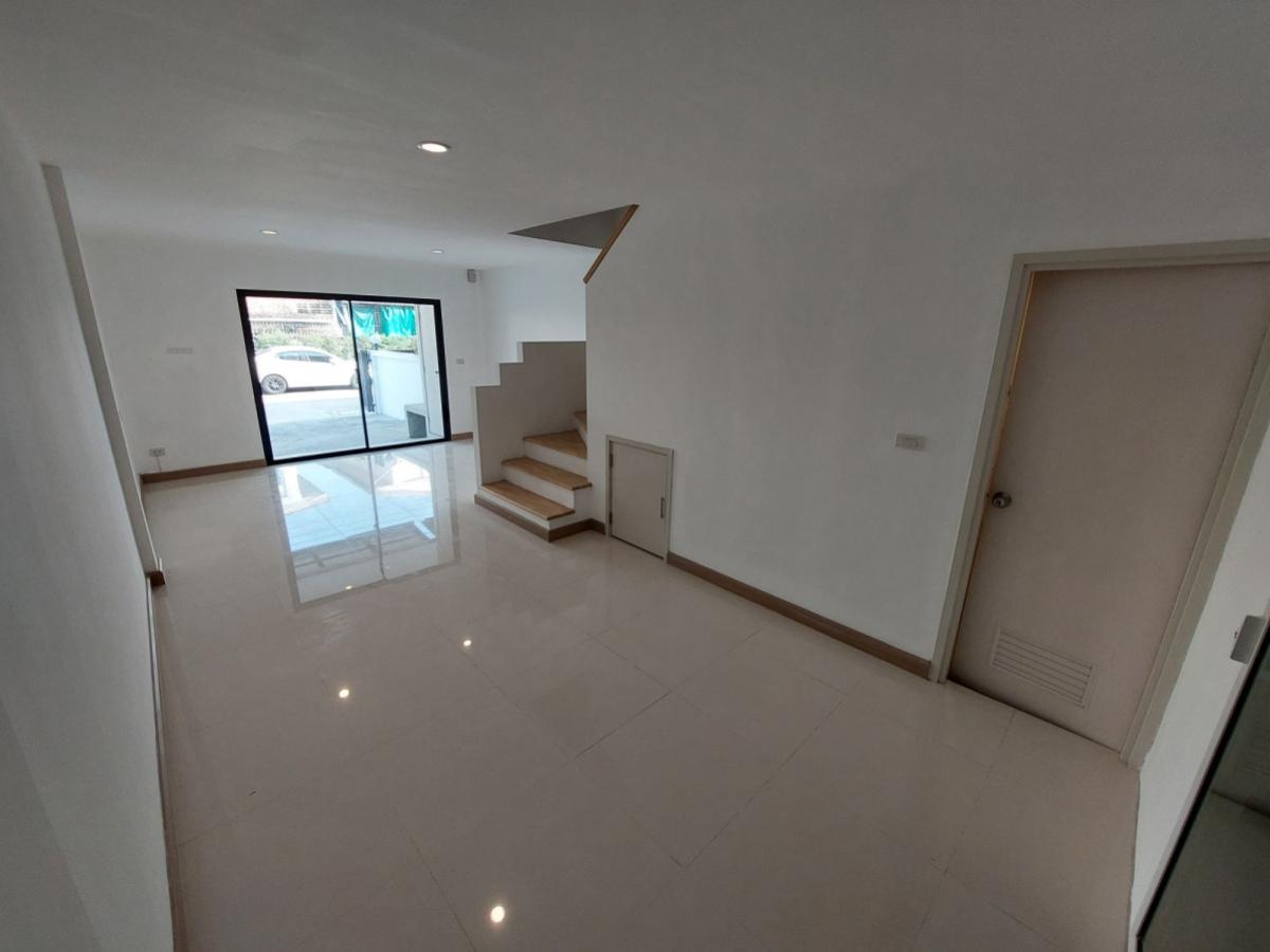 ขายทาวน์โฮมวิภาวดี ดอนเมือง หลักสี่ : ขายทาวน์เฮ้าส์/ทาวน์โฮม  เมอริท เพลส ดอนเมือง สีกัน เขต ดอนเมือง กรุงเทพ CX-150556