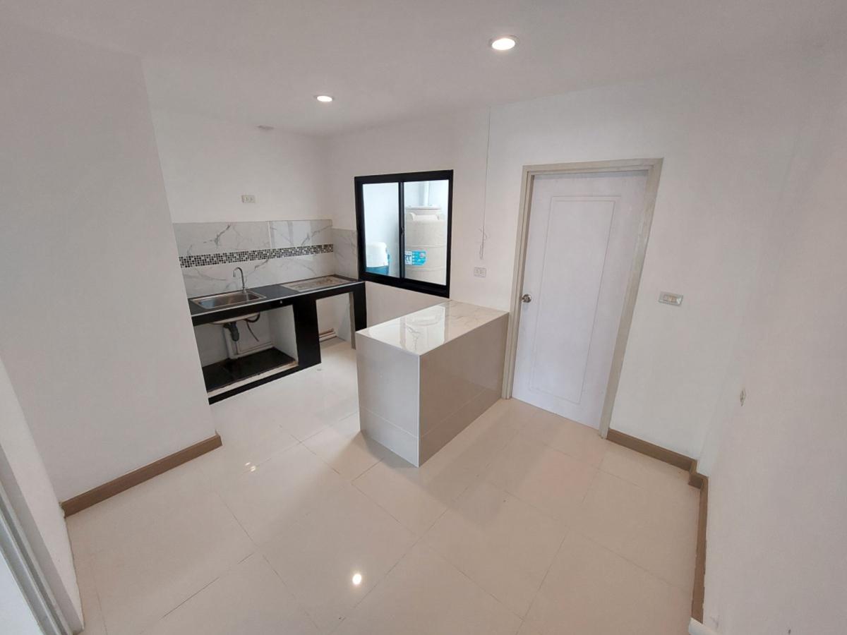 ขายทาวน์โฮมวิภาวดี ดอนเมือง หลักสี่ : ขายทาวน์เฮ้าส์/ทาวน์โฮม  เมอริท เพลส ดอนเมือง สีกัน เขต ดอนเมือง กรุงเทพ CX-150556