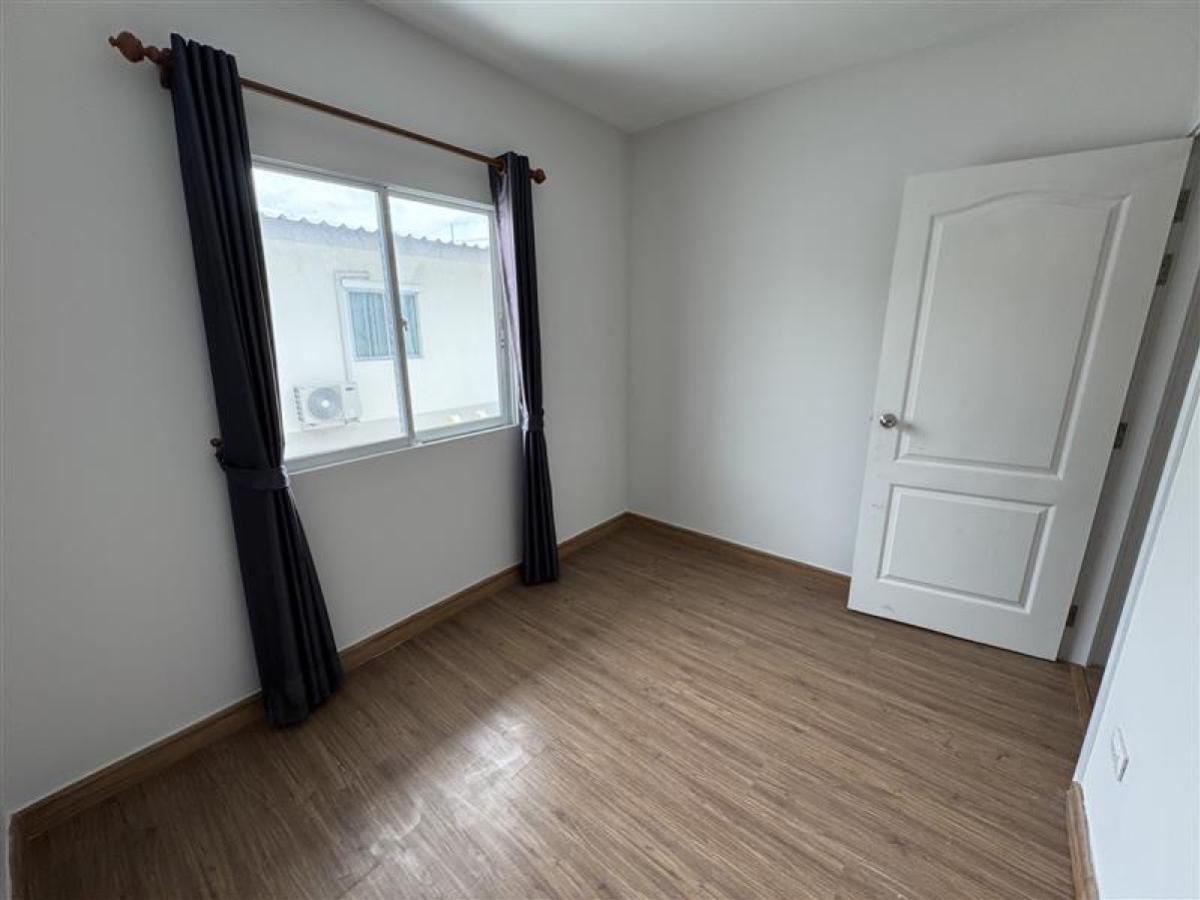 ขายทาวน์โฮมนนทบุรี บางใหญ่ บางบัวทอง : ขายทาวน์เฮ้าส์/ทาวน์โฮม  ไลโอ เพรสทีจ รัตนาธิเบศร์ - เวสต์เกต บางแม่นาง บางใหญ่ นนทบุรี CX-150563