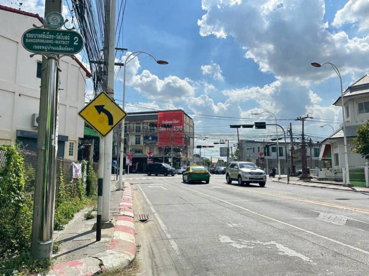 ขายทาวน์โฮมนนทบุรี บางใหญ่ บางบัวทอง : ขายทาวน์เฮ้าส์/ทาวน์โฮม  เฉลิมรัชดา รีโนเวทใหม่ บางศรีเมือง เมืองนนทบุรี นนทบุรี CX-150400