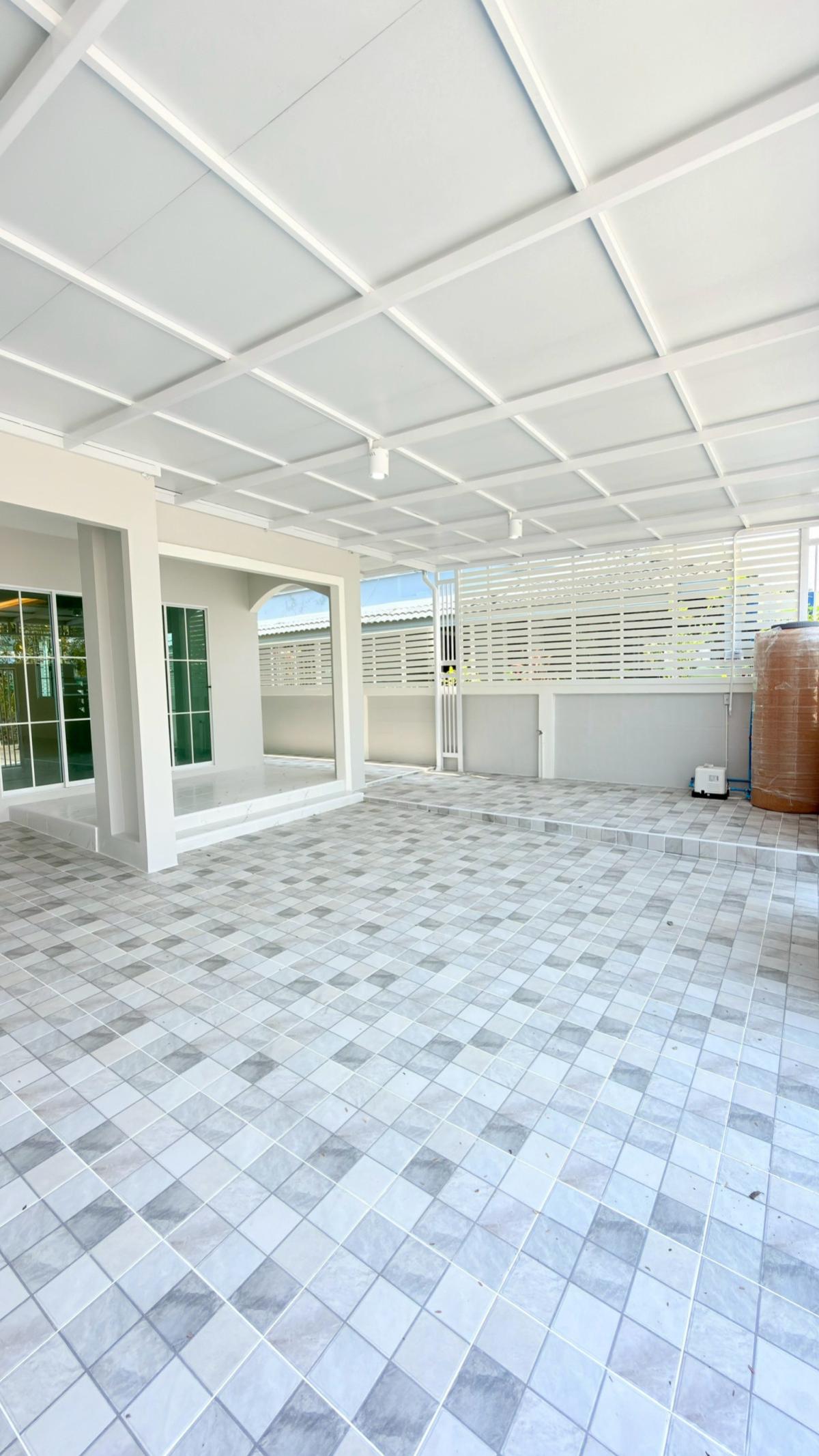 For SaleTownhomePathum Thani,Rangsit, Thammasat : For Sale Townhouse/Townhome  , Lully Ville Lumlukka Khlong 3 , newly renovated , Lat Sawai , Lam Luk Ka , Pathum Thani , CX-150392