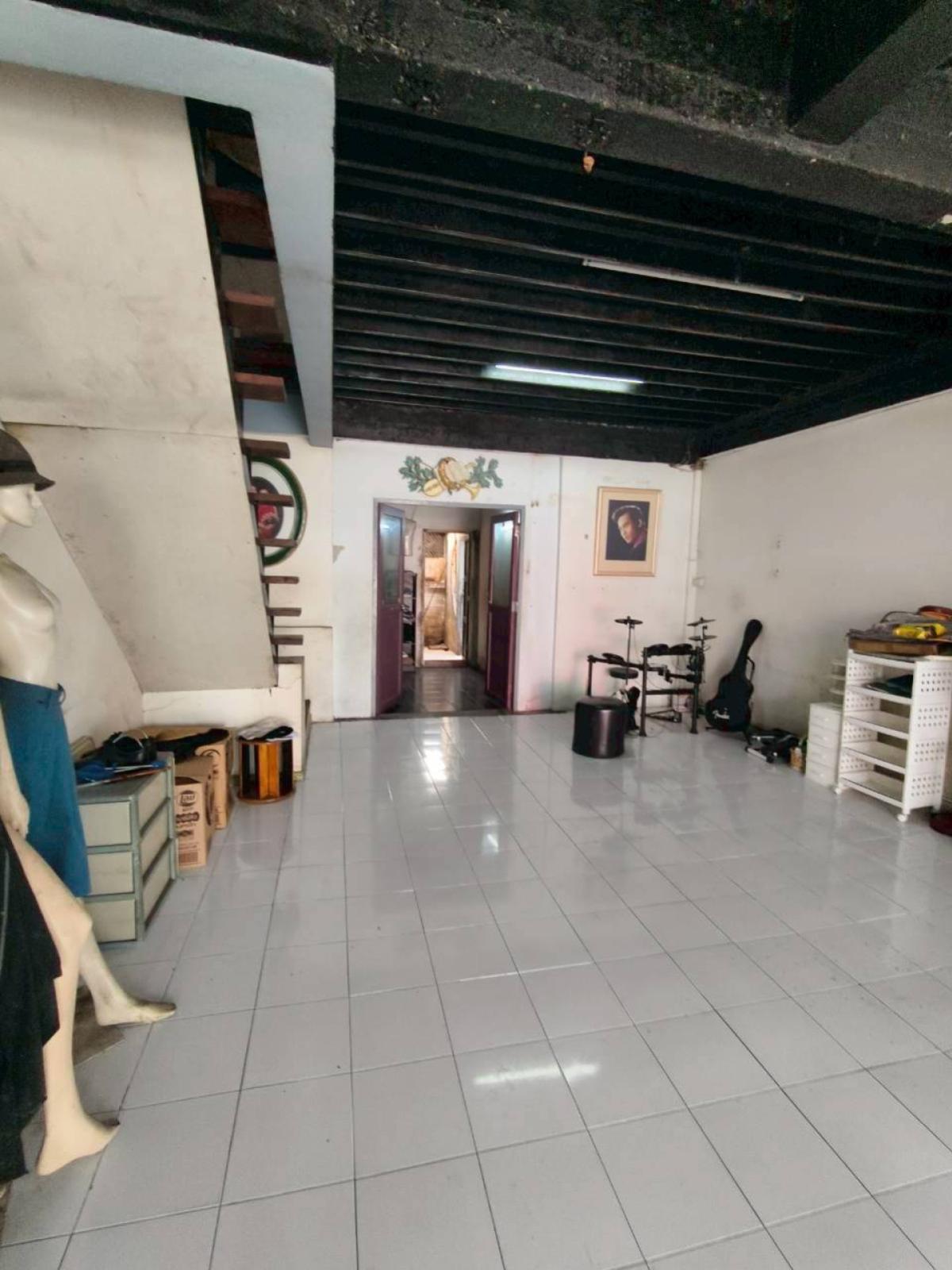 ขายทาวน์โฮมโชคชัย4 ลาดพร้าว71 : ขาย ทาวน์ เฮ้าส์ ลาดพร้าว 41 แยก 6  แขวงจันทรเกษม เขต จตุจักร กรุงเทพ CX-148904