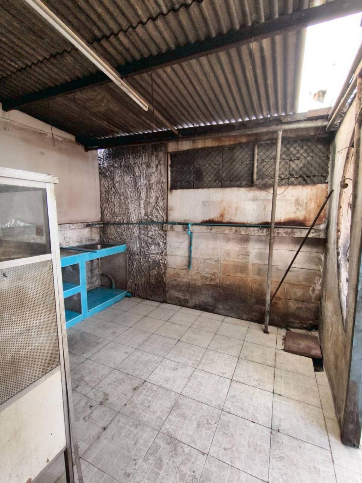 ขายทาวน์โฮมโชคชัย4 ลาดพร้าว71 : ขาย ทาวน์ เฮ้าส์ ลาดพร้าว 41 แยก 6  แขวงจันทรเกษม เขต จตุจักร กรุงเทพ CX-148904