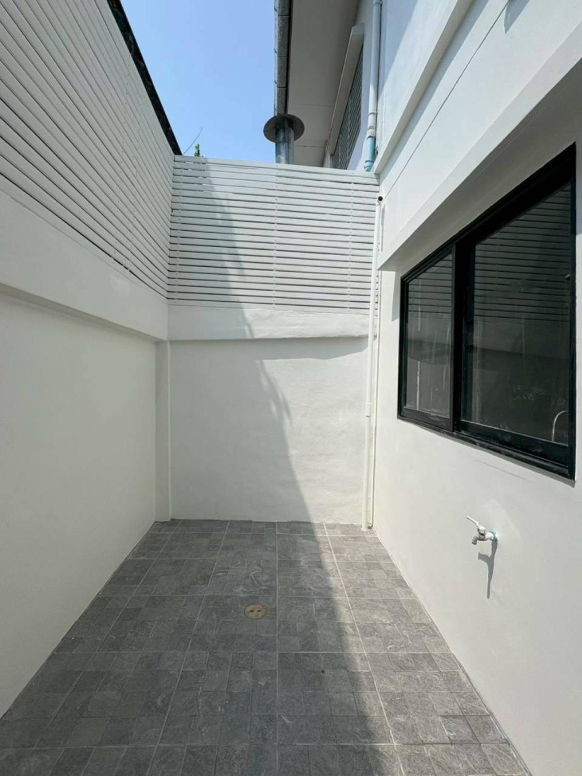 ขายทาวน์โฮมลาดพร้าว101 แฮปปี้แลนด์ : ขายทาวน์เฮ้าส์/ทาวน์โฮม  เกตุนุติการ์เด้น ลาดพร้าว พลับพลา เขต วังทองหลาง กรุงเทพ CX-150253