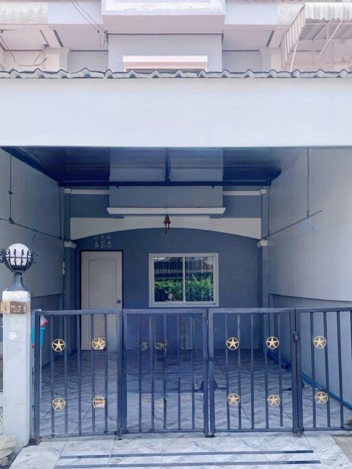 ขายทาวน์โฮมปทุมธานี รังสิต ธรรมศาสตร์ : ขายทาวน์เฮ้าส์/ทาวน์โฮม  อู่ทองเพลส 2 คูคต ลำลูกกา ปทุมธานี CX-150191