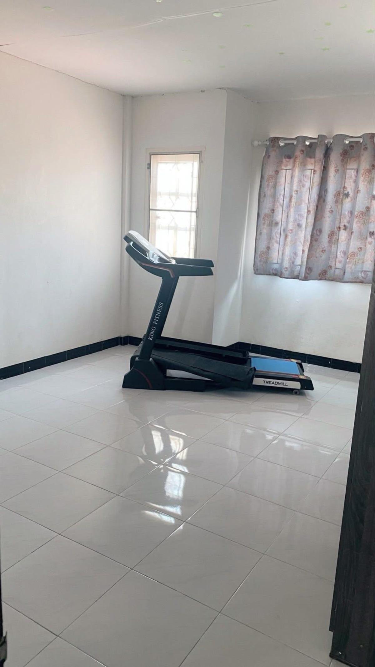 For SaleTownhomePathum Thani,Rangsit, Thammasat : For Sale Townhouse/Townhome  , Uthong Place 2 , Khu Khot , Lam Luk Ka , Pathum Thani , CX-150191