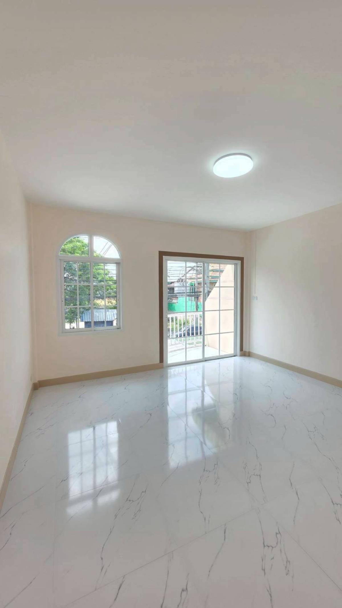 ขายทาวน์โฮมนนทบุรี บางใหญ่ บางบัวทอง : ขายทาวน์เฮ้าส์/ทาวน์โฮม  อิมพีเรียล เพลส รีโนเวทใหม่ พิมลราช บางบัวทอง นนทบุรี CX-150200