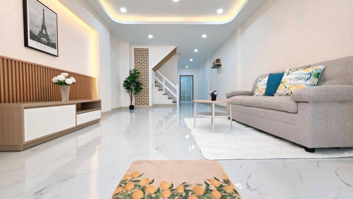 ขายทาวน์โฮมนนทบุรี บางใหญ่ บางบัวทอง : ขายทาวน์เฮ้าส์/ทาวน์โฮม  บ้านกานต์มณี รีโนเวทใหม่ บางบัวทอง บางบัวทอง นนทบุรี CX-150202