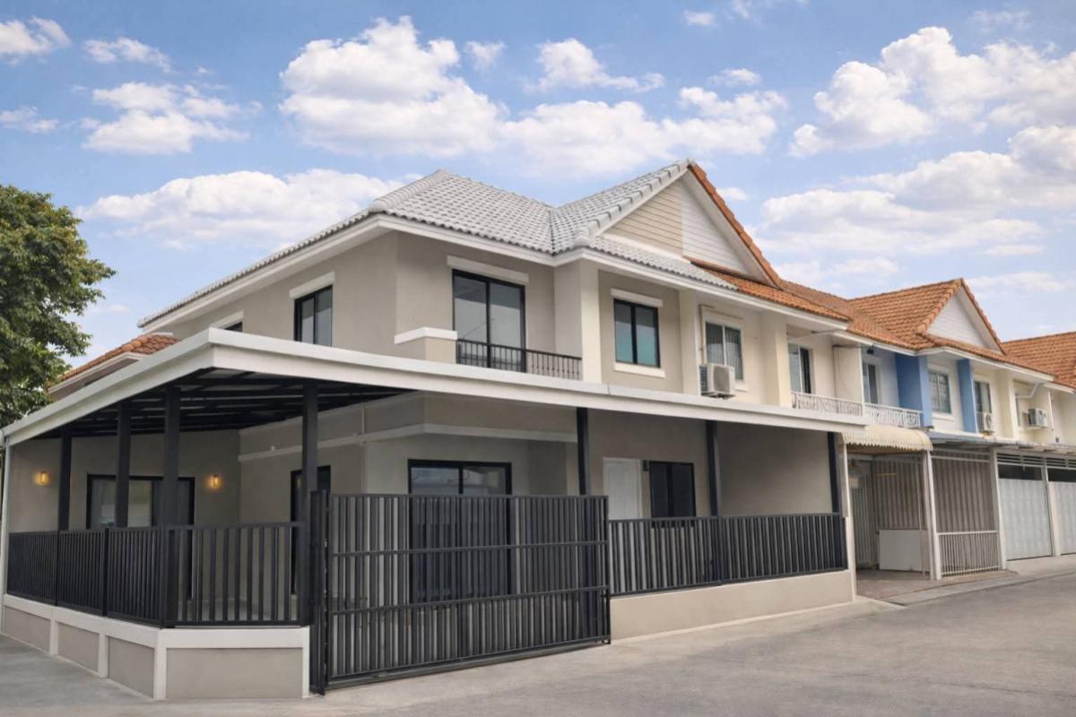 For SaleTownhomeNonthaburi, Bang Yai, Bangbuathong : For Sale Townhouse/Townhome  , Baan Pruksa 33 Bangbuathong , corner unit , newly renovated , Bang Khu Rat , Bang Bua Thong , Nonthaburi , CX-150075