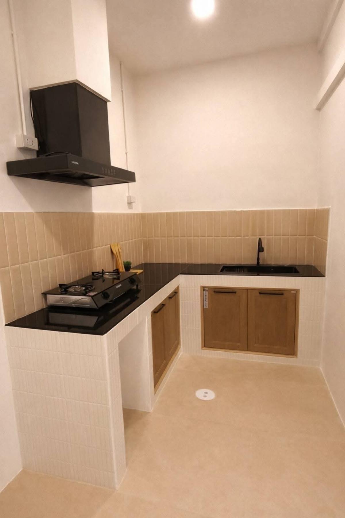 ขายทาวน์โฮมนนทบุรี บางใหญ่ บางบัวทอง : ขายทาวน์เฮ้าส์/ทาวน์โฮม  บ้านพฤกษา 33 บางบัวทอง ห้องมุม รีโนเวทใหม่ บางคูรัด บางบัวทอง นนทบุรี CX-150075