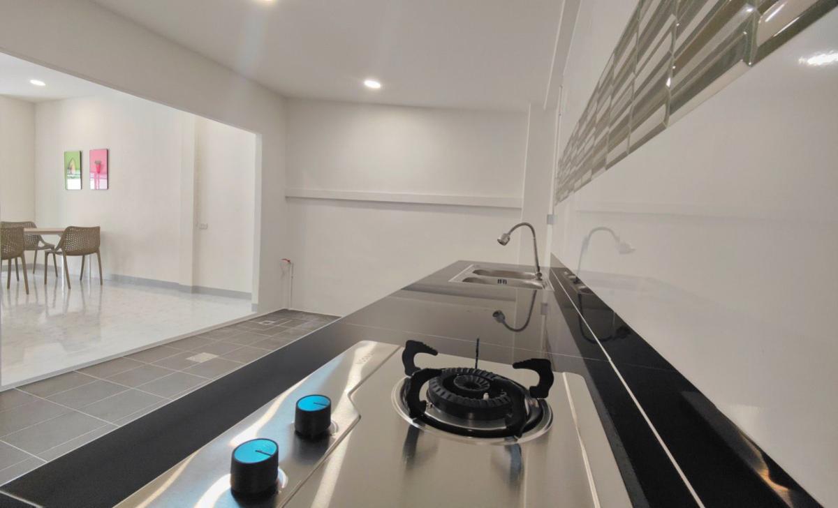 ขายทาวน์โฮมนนทบุรี บางใหญ่ บางบัวทอง : ขายทาวน์เฮ้าส์/ทาวน์โฮม  นภาพร นนทบุรี รีโนเวทใหม่ บางศรีเมือง เมืองนนทบุรี นนทบุรี CX-150074