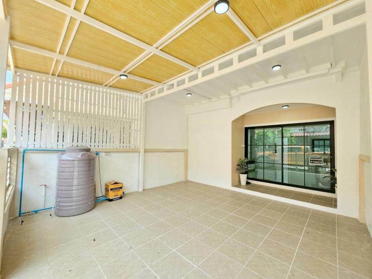 ขายทาวน์โฮมนนทบุรี บางใหญ่ บางบัวทอง : ขายทาวน์เฮ้าส์/ทาวน์โฮม  บ้านบัวทอง 2 รีโนเวทใหม่ บางรักพัฒนา บางบัวทอง นนทบุรี CX-150124