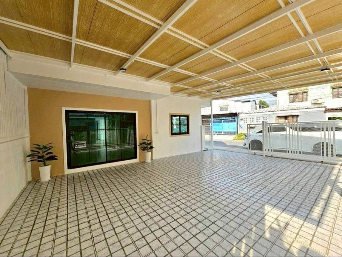 ขายทาวน์โฮมนนทบุรี บางใหญ่ บางบัวทอง : ขายทาวน์เฮ้าส์/ทาวน์โฮม  บ้านบัวทอง 2 รีโนเวทใหม่ บางรักพัฒนา บางบัวทอง นนทบุรี CX-150123