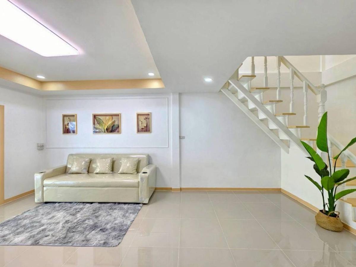 ขายทาวน์โฮมนนทบุรี บางใหญ่ บางบัวทอง : ขายทาวน์เฮ้าส์/ทาวน์โฮม  บ้านบัวทอง 2 รีโนเวทใหม่ บางรักพัฒนา บางบัวทอง นนทบุรี CX-150123