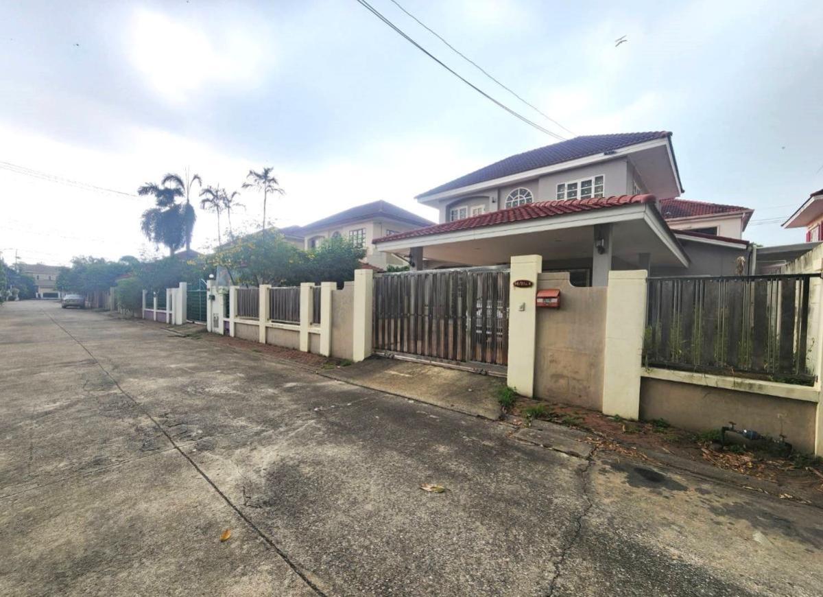For SaleHousePathum Thani,Rangsit, Thammasat : For Sale House , Parichat Village 345 , Bang Khu Wat , Mueang Pathum Thani , Pathum Thani , CX-98262