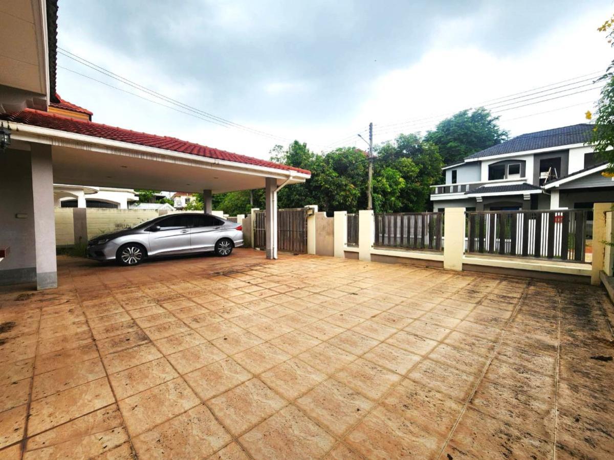 For SaleHousePathum Thani,Rangsit, Thammasat : For Sale House , Parichat Village 345 , Bang Khu Wat , Mueang Pathum Thani , Pathum Thani , CX-98262