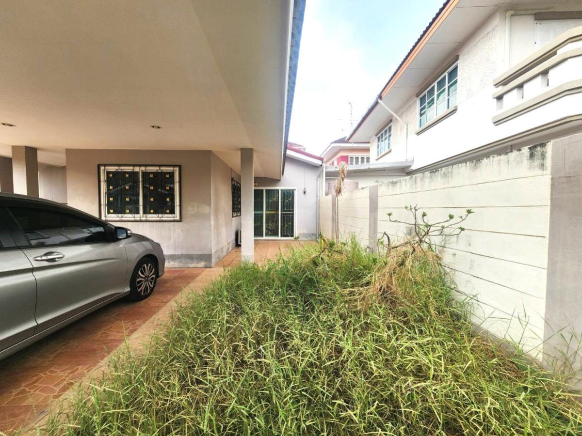 For SaleHousePathum Thani,Rangsit, Thammasat : For Sale House , Parichat Village 345 , Bang Khu Wat , Mueang Pathum Thani , Pathum Thani , CX-98262