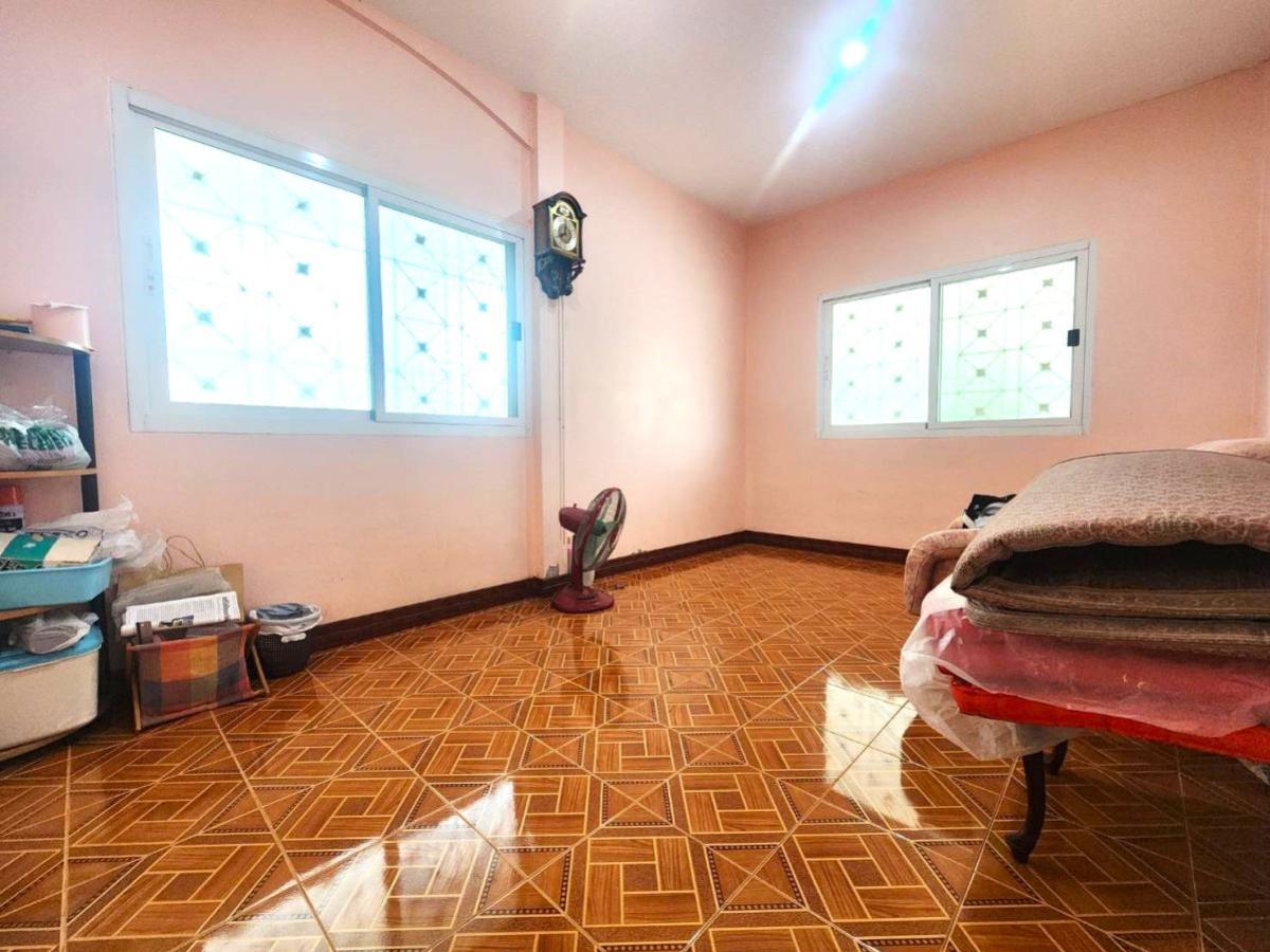 For SaleHousePathum Thani,Rangsit, Thammasat : For Sale House , Parichat Village 345 , Bang Khu Wat , Mueang Pathum Thani , Pathum Thani , CX-98262