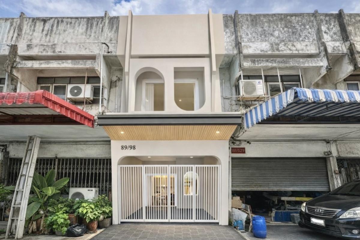 For SaleTownhomeLadprao, Central Ladprao : For Sale Townhouse/Townhome  , Baan Amornphan 9 , Lat Phrao , Lat Phrao , Bangkok , CX-150116