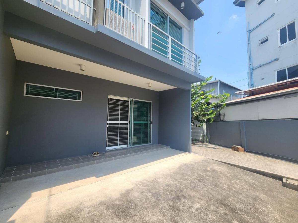 For SaleTownhomeEakachai, Bang Bon : For Sale Townhouse/Townhome  , VILLETTE TOWNHOME KANCHANAPISEK , wide frontage , Bang Bon , Bang Bon , Bangkok , CX-150163