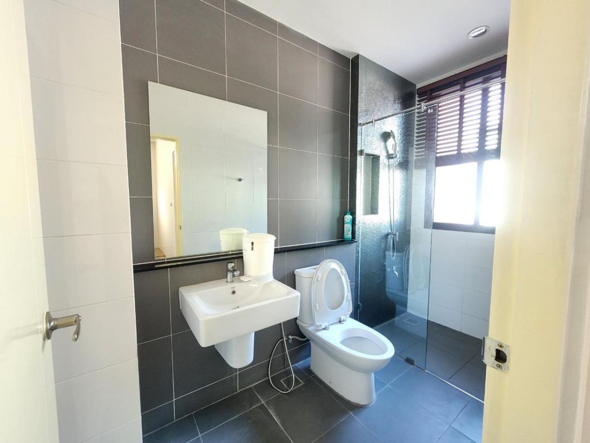 ให้เช่าทาวน์โฮมมีนบุรี-ร่มเกล้า : AB05682 - Baan Klang Muang Rama 9 - Krungthep Kreetha : บ้านกลางเมือง พระราม 9 - กรุงเทพกรีฑา : Baan Klang Muang Rama 9 - Krungthep Kreetha : บ้านกลางเมือง พระราม 9 - กรุงเทพกรีฑา - #Rama9 #BrightonCollegeBangkok #WellingtonCollegeBangkok  #KrungthepKreet