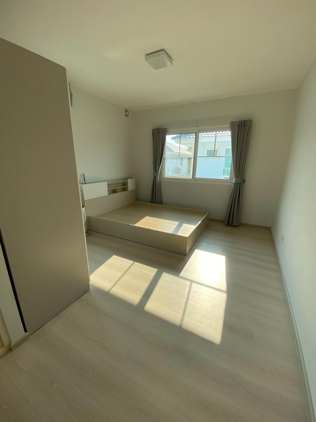 ให้เช่าบ้านพัฒนาการ ศรีนครินทร์ : UV01916 - Villaggio Srinakarin :  วิลลาจจิโอ ศรีนครินทร์ : Villaggio Srinakarin :  วิลลาจจิโอ ศรีนครินทร์ - #MegaBangna #InternationalSchool(SISB/TCIS/Concordian/TSIS) #Srinakarin