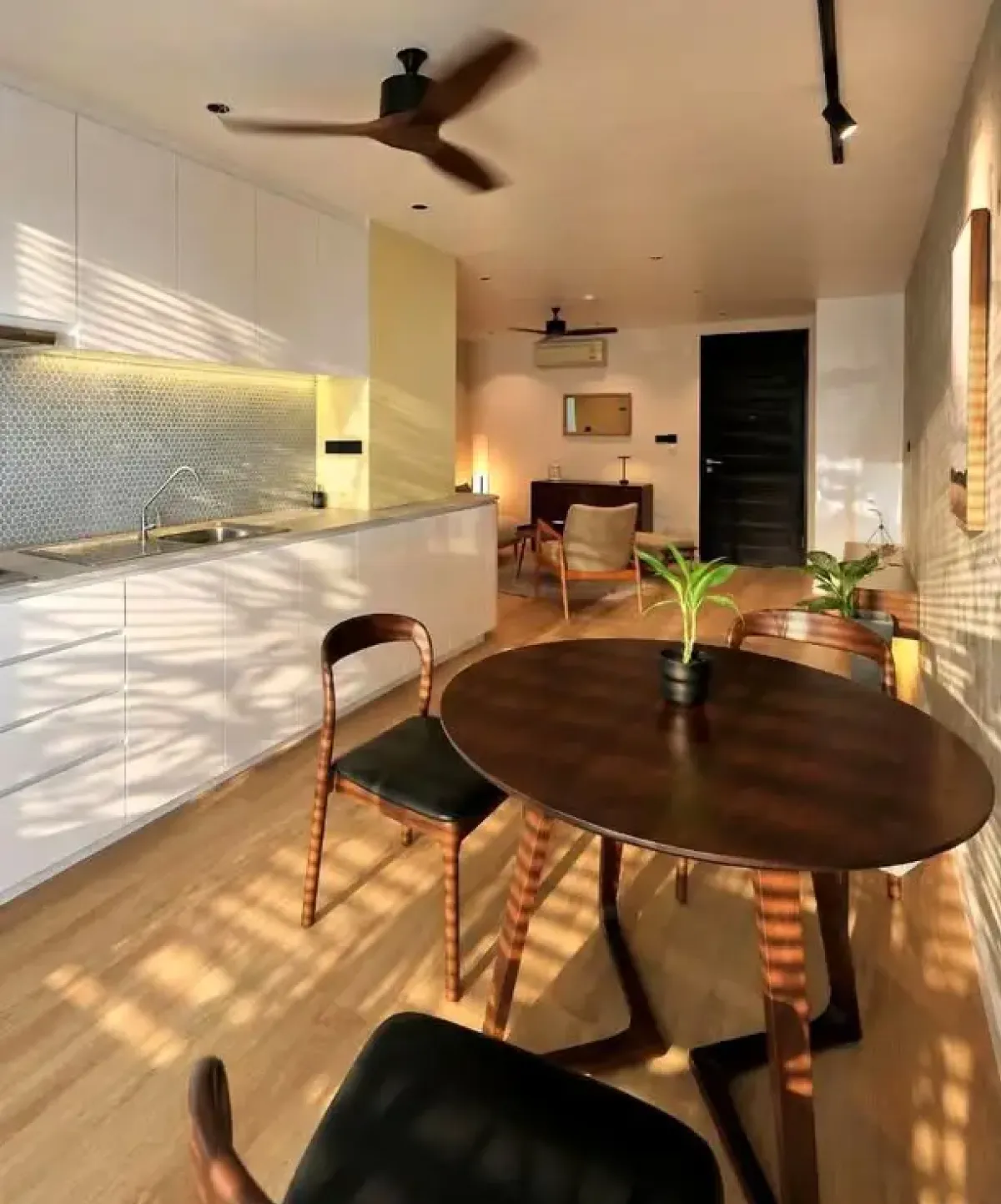 ให้เช่าคอนโดสุขุมวิท อโศก ทองหล่อ : The Amethyst Sukhumvit 39 One bedroom condo for rent