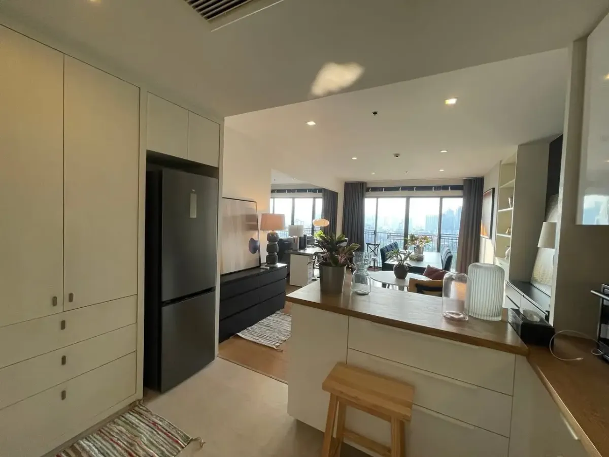 ให้เช่าคอนโดสุขุมวิท อโศก ทองหล่อ : Noble Solo 2 bedroom property for rent in Bangkok