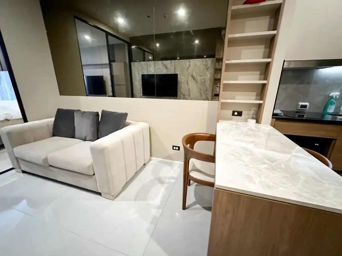 ให้เช่าคอนโดวิทยุ ชิดลม หลังสวน : Noble Ploenchit 1 bedroom property for rent