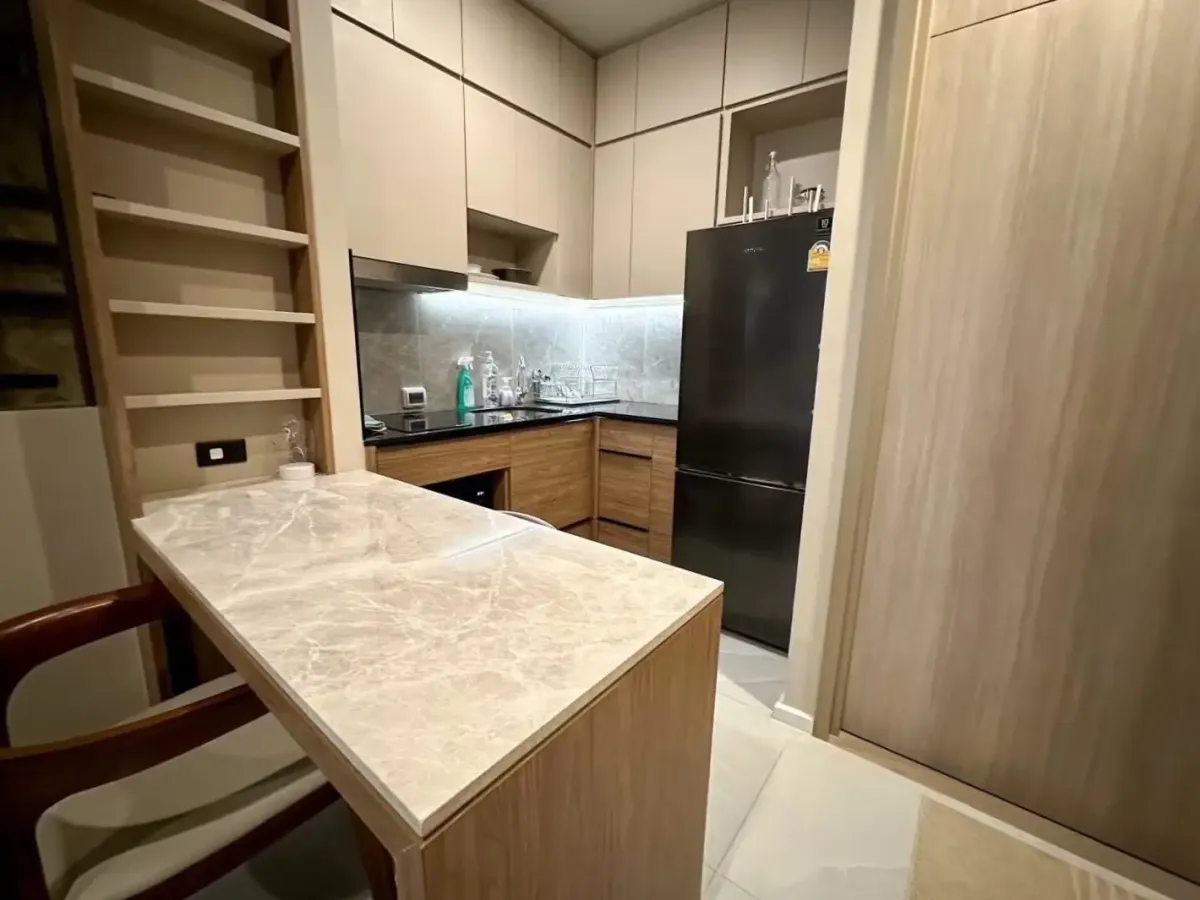 ให้เช่าคอนโดวิทยุ ชิดลม หลังสวน : Noble Ploenchit 1 bedroom property for rent