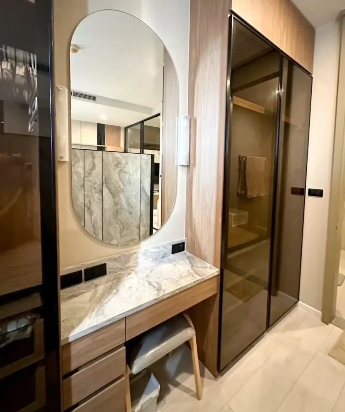 ให้เช่าคอนโดวิทยุ ชิดลม หลังสวน : Noble Ploenchit 1 bedroom property for rent