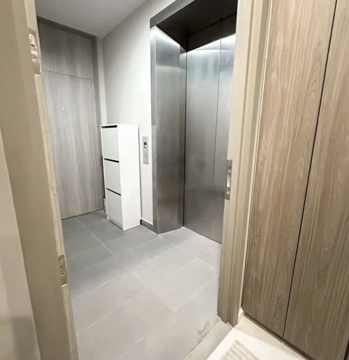 ให้เช่าคอนโดวิทยุ ชิดลม หลังสวน : Noble Ploenchit 1 bedroom property for rent