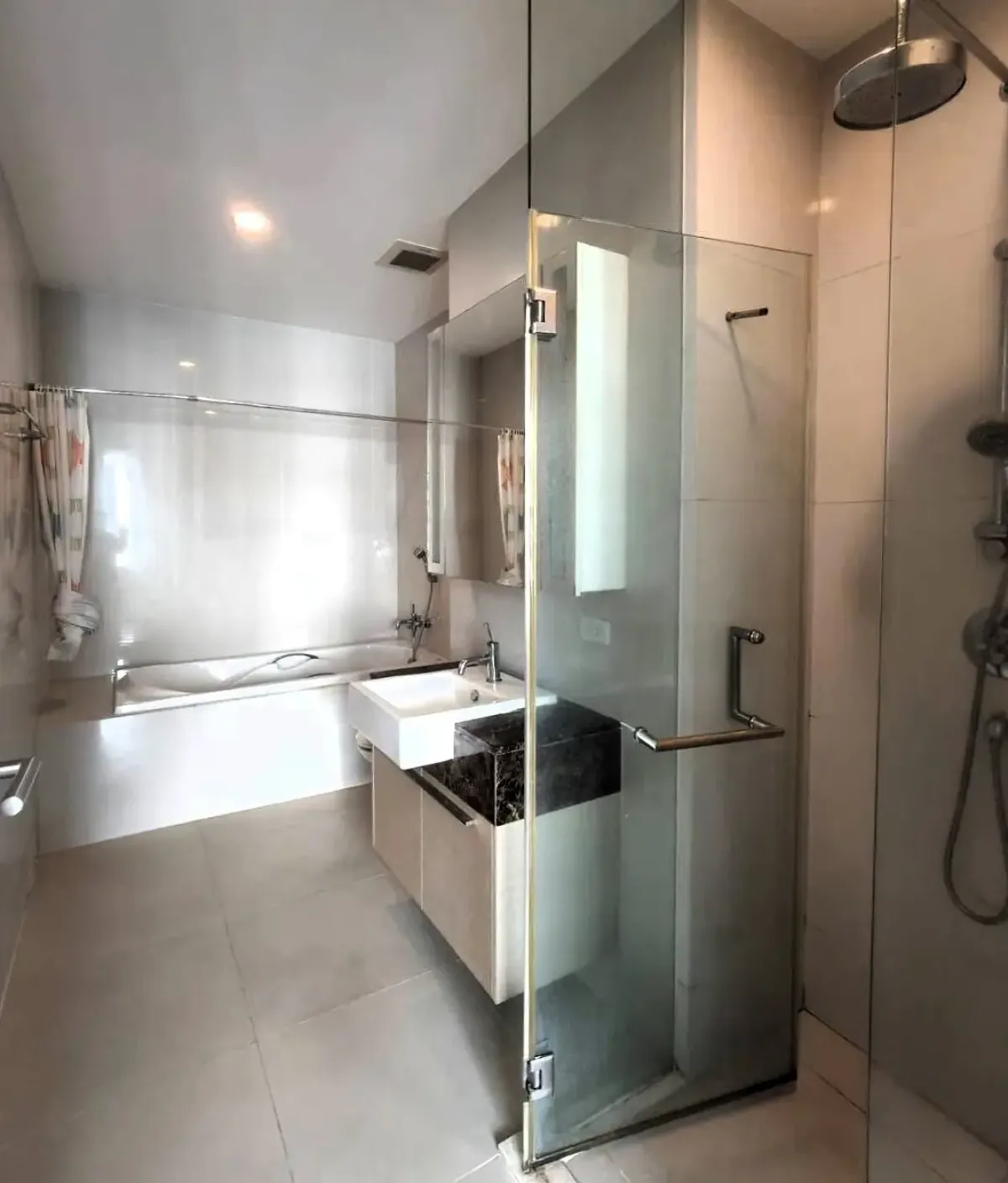 ให้เช่าคอนโดสุขุมวิท อโศก ทองหล่อ : 39 By Sansiri 1 bedroom condo for rent in Phrom Phong