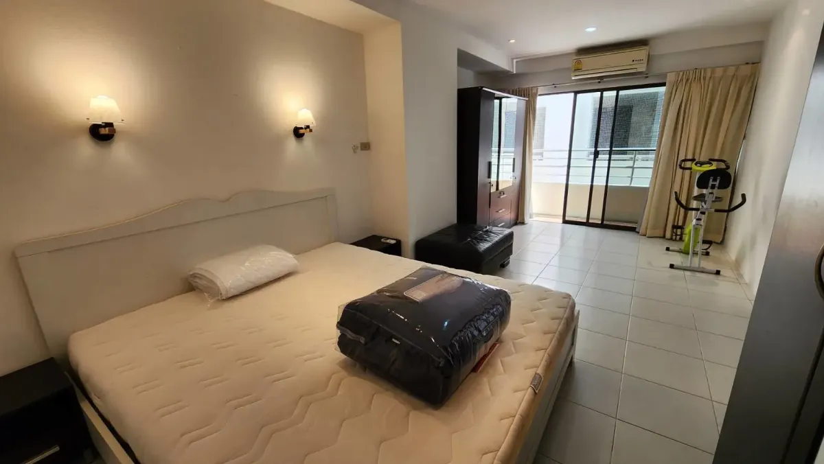 ให้เช่าคอนโดสุขุมวิท อโศก ทองหล่อ : Saranjai Mansion 1 bedroom condo for rent
