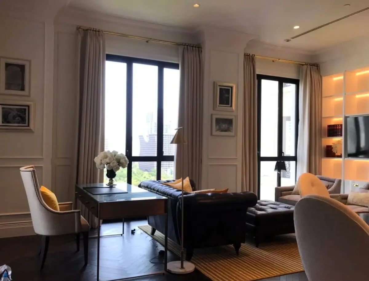 ให้เช่าคอนโดวิทยุ ชิดลม หลังสวน : 98 Wireless 2 bedoom luxury property for rent