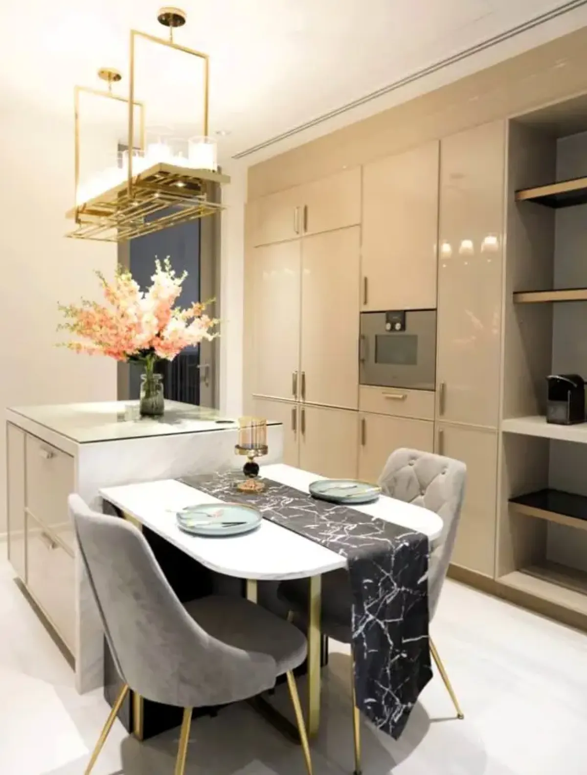 For RentCondoSukhumvit, Asoke, Thonglor : Kraam Sukhumvit 26 Two bedroom condo for rent