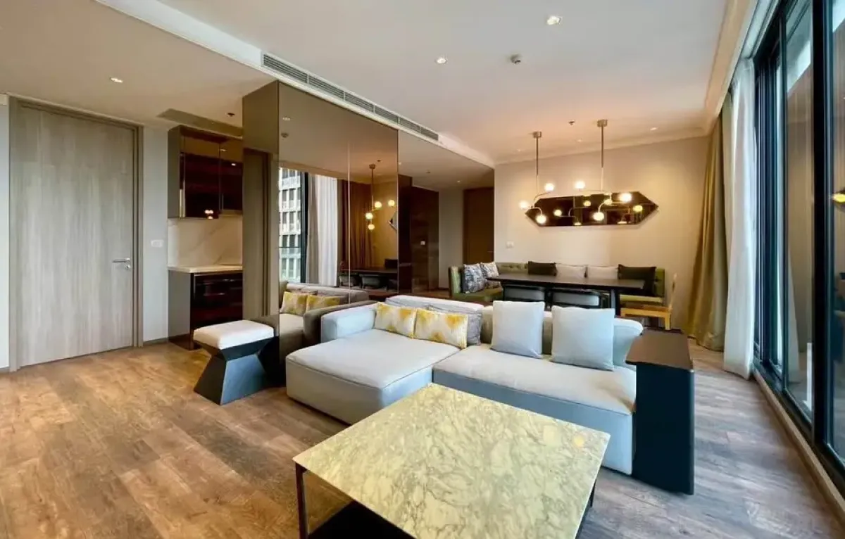 ให้เช่าคอนโดวิทยุ ชิดลม หลังสวน : Noble Ploenchit 3 bedroom condo for rent