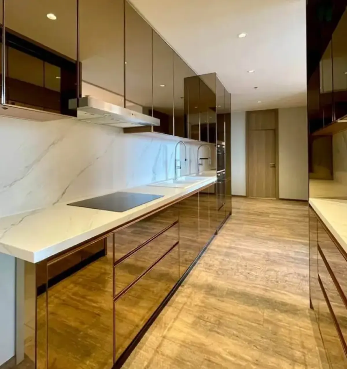 For RentCondoWitthayu, Chidlom, Langsuan, Ploenchit : Noble Ploenchit 3 bedroom condo for rent